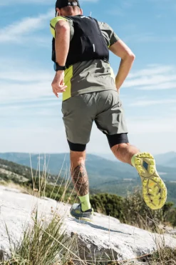 Fashion SHADOW BERMUDA Trail Running|Shorts